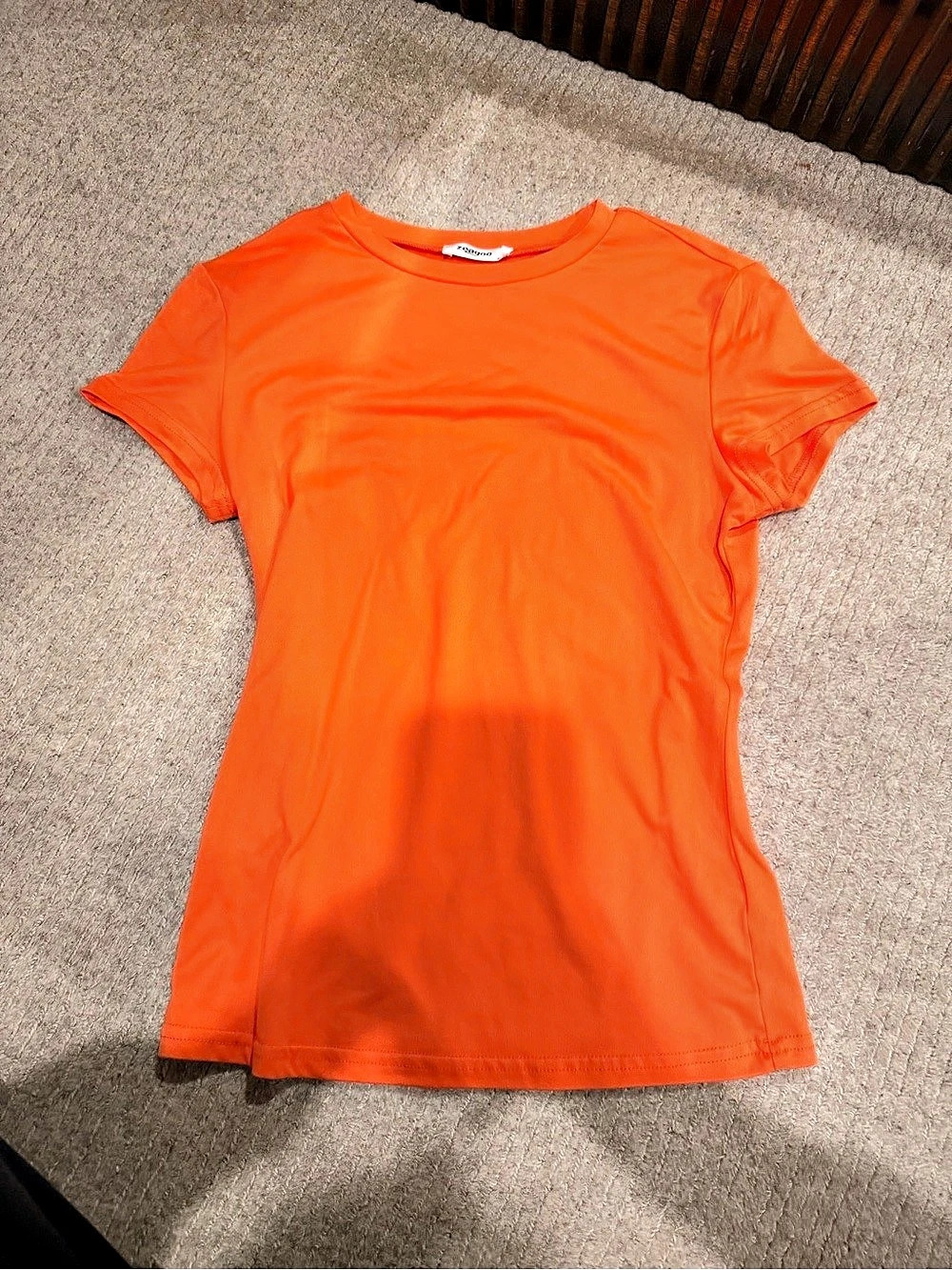 zeagoo Short Sleeve Tee in Orange Size XS Like New